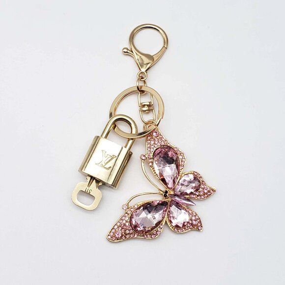 Authentic Louis Vuitton Lock & Key with unbranded Pink Butterfly Bagcharm 110625 - Picture 3 of 11